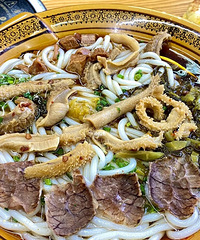 ���Ի���̨��No.68���·۰����ߵ��