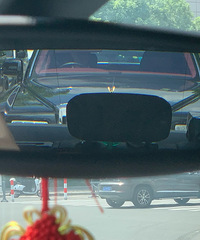 ���������ġ��Һ��Ӿ��е�Ů��