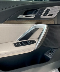 �����¿�X1�������ɫ˧��P��