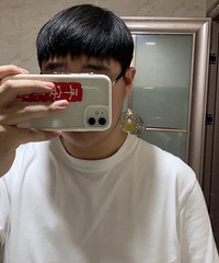 ��ɹ�Ծ����������Ҷ����У�27��/�ٺ�/185cm/������ְ