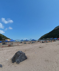 ˮͰɳ̲-ɳʯĺԱȽϳƬ