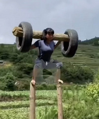 ����������