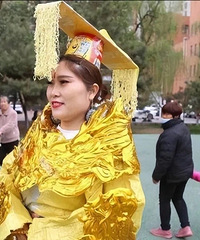 Ů���÷ϲ�����װ��ģ���������ߺ죬23�ҹ�˾������ǩԼ��