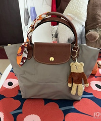 ���������������Ķ�����һ�����ֲݰɣ�