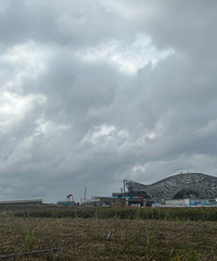 ̨�ݻ����º�վ¥��δ��������