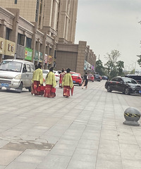 ���ڵ������˽�鶼��ô�д���İ�