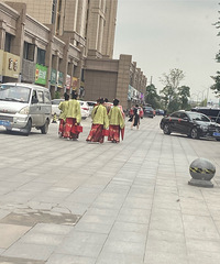 ���ڵ������˽�鶼��ô�д���İ�