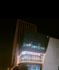 �º��������ľ�ס����Խ��Խ����