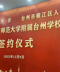 �������б�����