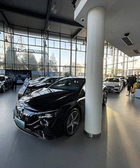 ����Ʒ�����糵���Ȱ��Լ�����ۣ�����i3���ڲ���25���ˣ�