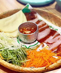 ����˲�䴩Խ̩����ͷ������ŨŨ�Ķ����Ƿ��