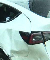 ���ۿ���˹��ײ�˹˿͵���˹�� ����5��Ԫ��ֱ��ɲ����ͣ��ס