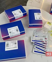 �Ӵ�20�����ԣ�С��ȴ��Ȼ��������λ����ѡ���ˡ�����˵