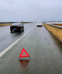 ����������300��ײ�����˽����Ҫ�Լ�������