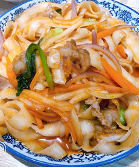 ��һ����ʳ�ֲݡ�ţ��ѽ��������