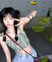 �Ծ�һ�£�93����Ů���������£����ѵ�