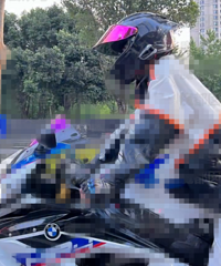 ���ѱ�һ������������Ħ�е���ɥ��+2λ���������������棡