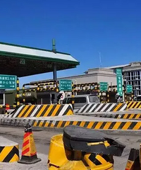 �����ڼ������ѣ�޶��ë�Ĳ���ɵɵ�ȵ���ڲų���