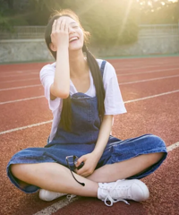 94��Ů����90��С��磬΢���Ը����