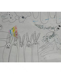 开学在即,老师布置了一项作业——画兔子儿子最讨厌画画