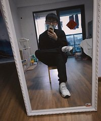 90�꽷��δ��GG�Ҷ��󣬸��ϸ������ñ���ͷ���֤