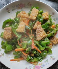 【今天吃什么】鸡排炒青椒