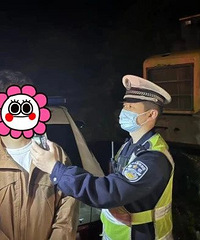 �Ƽݡ������ع�̨��