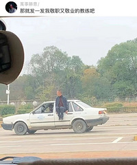 ��Ŀ�������ȫ�ң������������ѵ���Ƭ