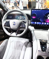 6Сʱä����5ǧ����������SUVʵ������ BBA�������ˣ�