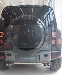 ������ʵ�ġ�ʵ��23��·����ʿ 110 V8���ۼ�169.8����