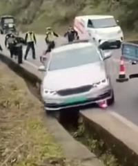 ��ˮ������ı��������ҵ��ˣ�ֻ��ǰ���е�λ�