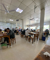 Ů�Ӳ͹ݳ�6Ԫ���������߸�Ь����ˤ�ɹ��ۣ����߲͹�����21��