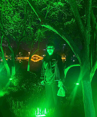 ��������ȦҲ���൱ը�ѵĴ��ڰɣ��Ҹ�˵һ����û�⼼��