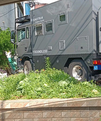 ���������ġ��ر���ǿC�վ��ܼ�Ԧ�Ĵ󷿳�