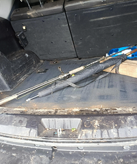 ����ϲ����ͣ�ضԳ��ӽ��и�װ������Ϊ�˷������