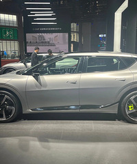 2��9��� 3.5���ư� 555km���� ��ë��Y��������