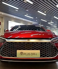 ������ֱ�м���ת���ϵȺ�ƣ������󳵿����ȣ�Ӧ����ô��