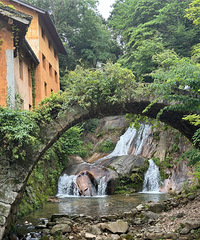 2023μǡʯ٣ಿӰƬҪ