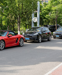 ���鳵��ΰС�� 3800Ԫ