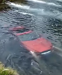 ����ʲô��������ˮ���ˣ����ƾ�Ȼ������