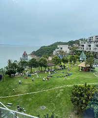 ���ݶ�ͷ�������Σ��羰ͦƯ��