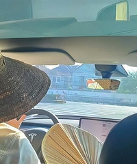 �綯�����������±Ʒ��ˣ��̵�糵Ӳ�˺��������