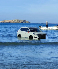 ����˾��������󣬳�ͣ��ɳ̲����ȥ��ĵط����ǳ���������