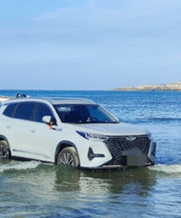 ����˾��������󣡳�ͣ��ɳ̲,����ǳ�����