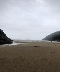 ɽԽ룬ﻨ㣬ֻΪһƬɳ̲