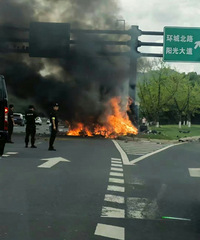 ����ε��ײ���е�����ѽ��ץ�������¹�ԭ��