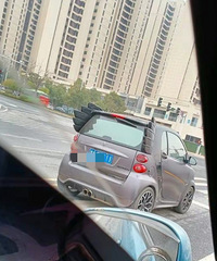 ���������ġ�С��������һ�Կɰ��Ĵ���