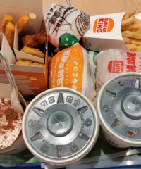 ���Ϲ�����Ϊ��׬Ǯ�Ƚ��ٶ���������