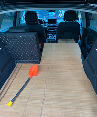 ���Ѹ��Լ����Ͷ�����һ����ϯ���Լݳ�ȥ���Ѷ�����ʡ��