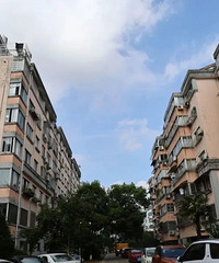 [Ͷ��1900��Ԫ]��������Ͼ�С������ͷ���桱